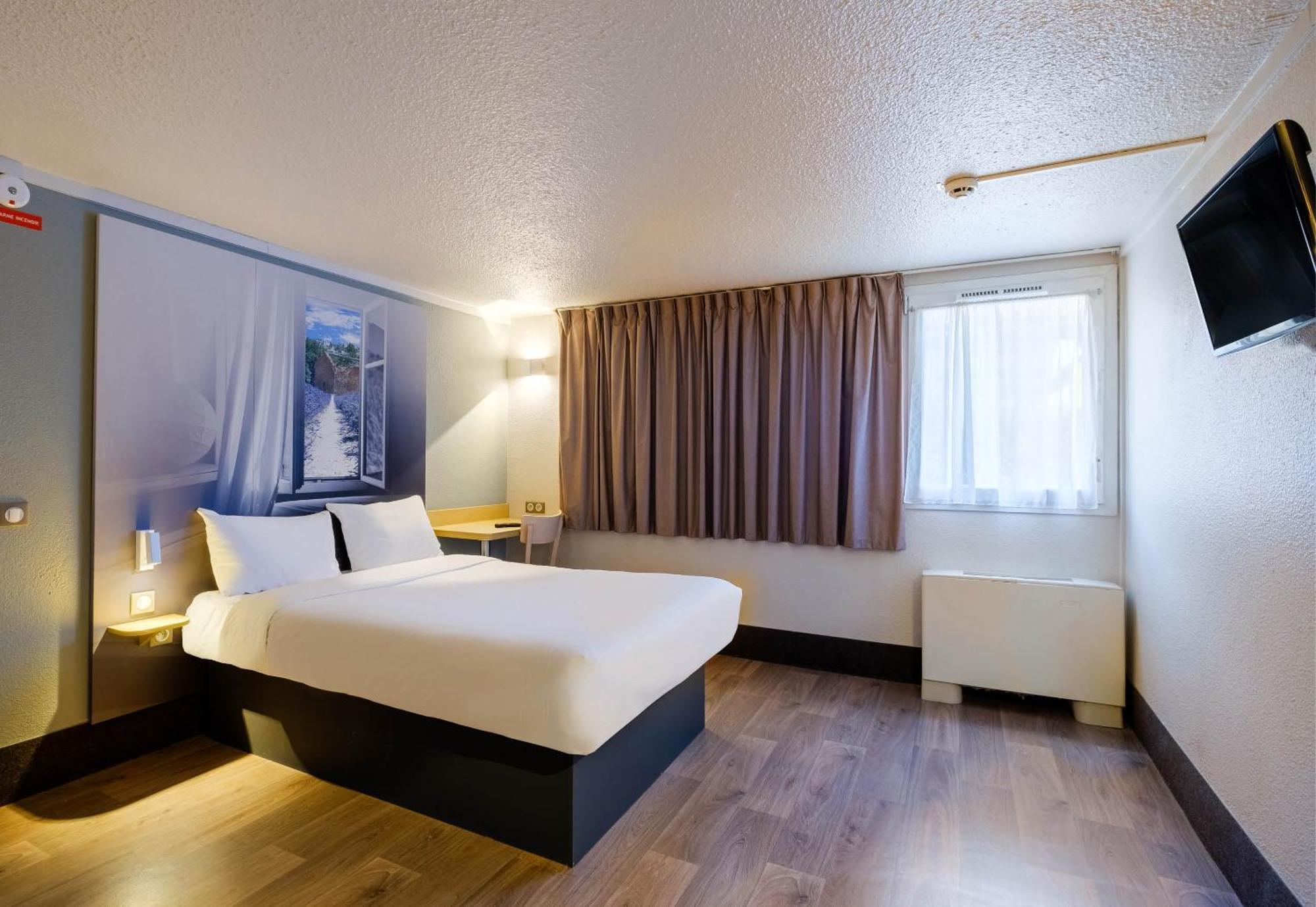 B&B HOTEL FREJUS Puget-sur-Argens Exterior foto